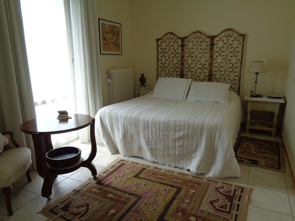 Liz Beth Apartman Lucca Szoba fotó